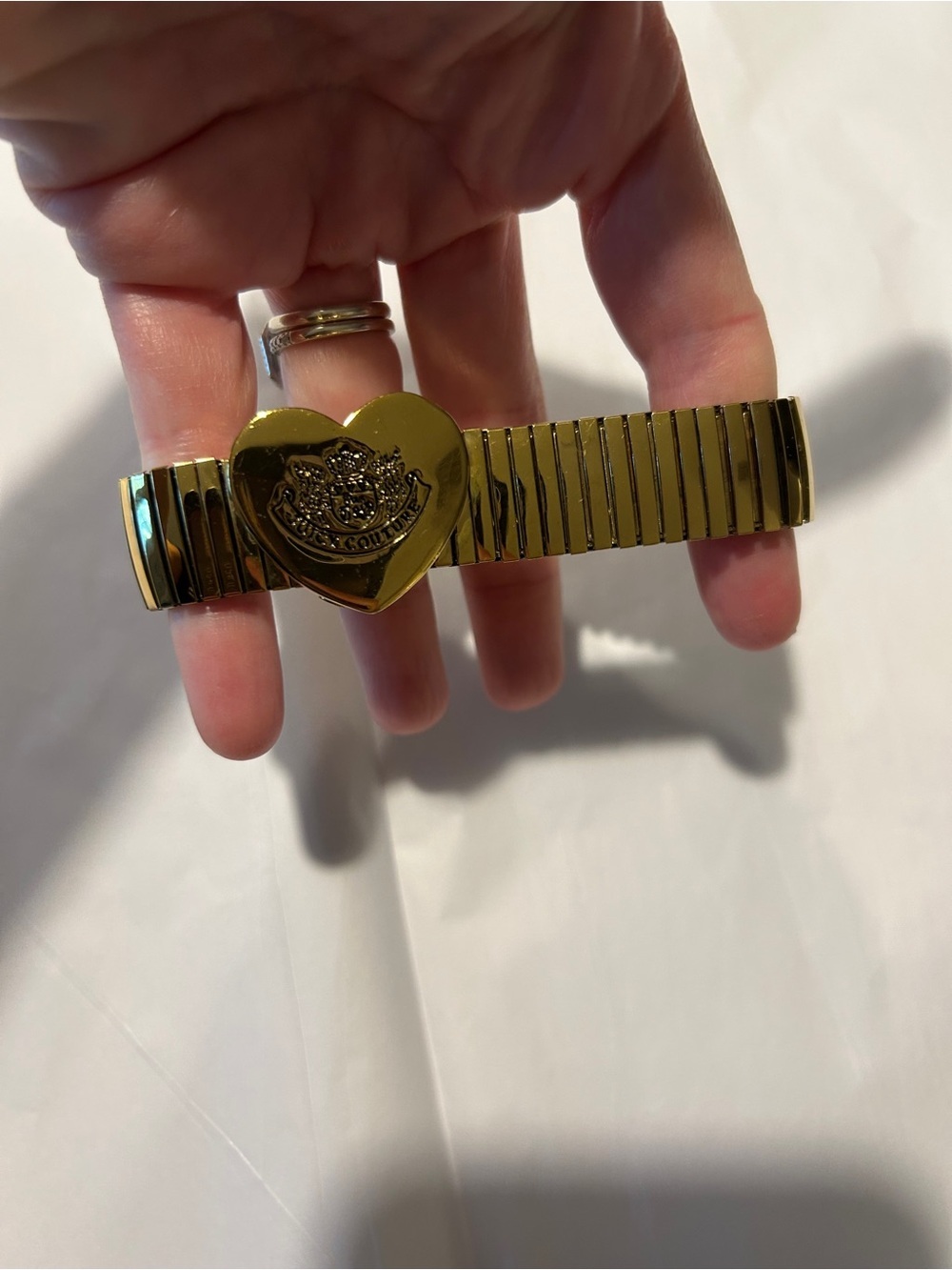 Vintage Juicy Couture Gold Tone Heart Link Stretch Bracelet - Picture 5 of 5